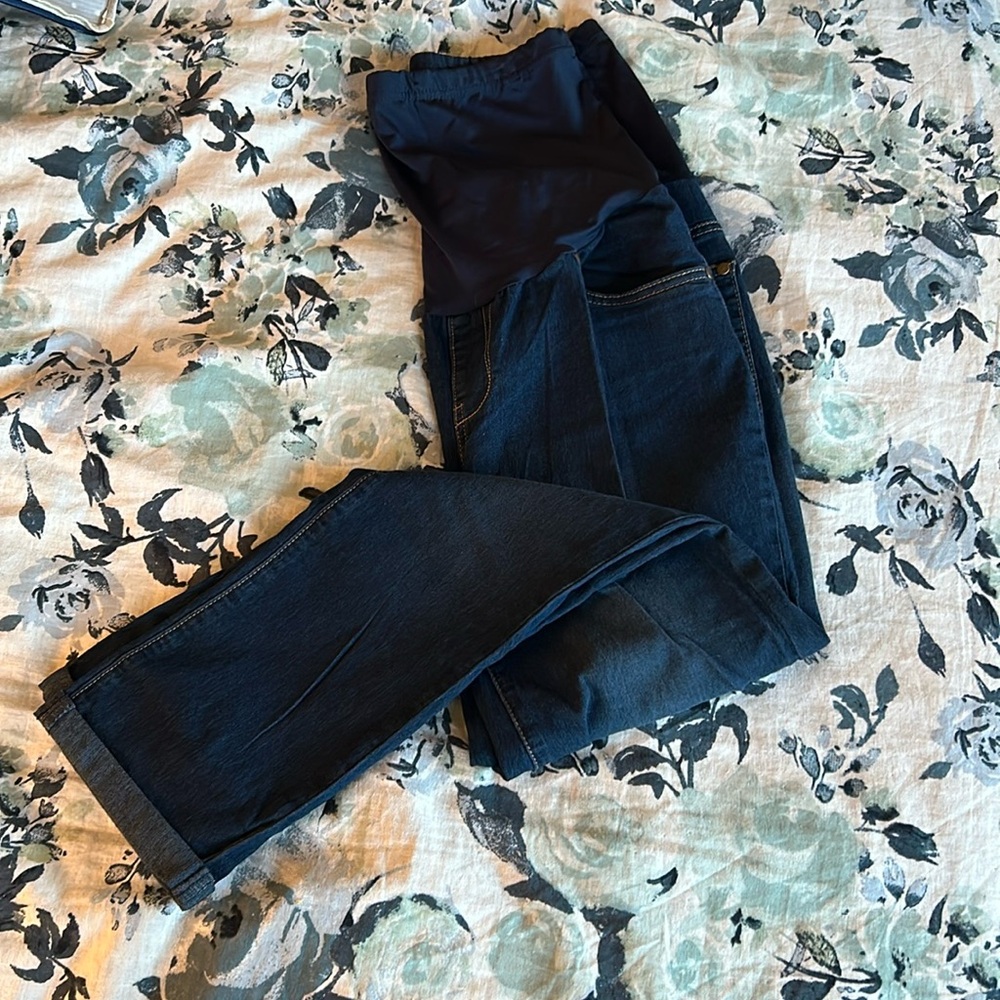 Times Two Maternity Dark Wash cuffed Skinny Jeans - Sz L